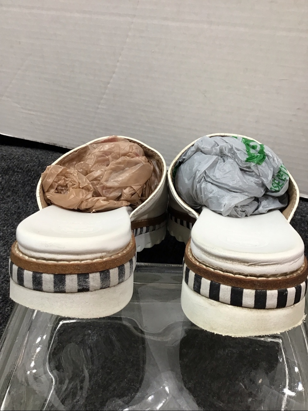 Tory Burch white leather platform slide mules 7 - Picture 9 of 11